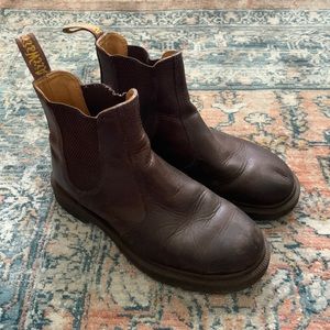 2976 Crazy Horse Chelsea Boots